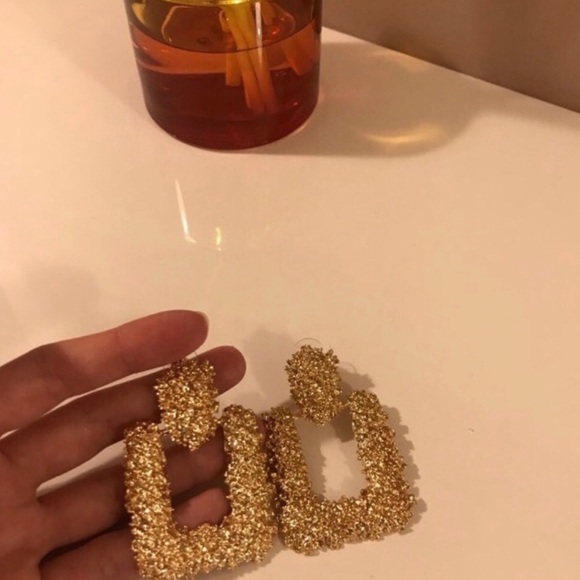 Blogger Fav | Statement Gold Drape Earrings - Picture 3 of 4